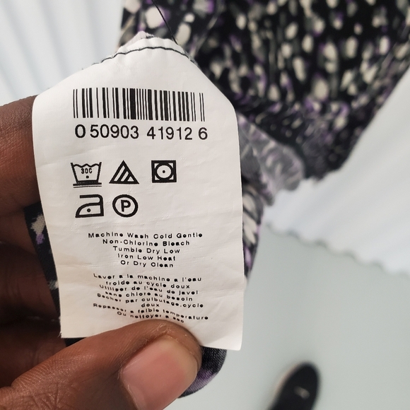 Motherhood Maternity | V neck Flowy Dress - Picture 12 of 12